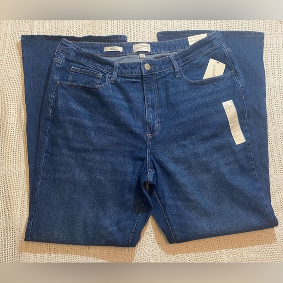 Women's High-Rise Flare Jeans - Universal Thread Medium Wash Size 17 - Picture 2 of 7